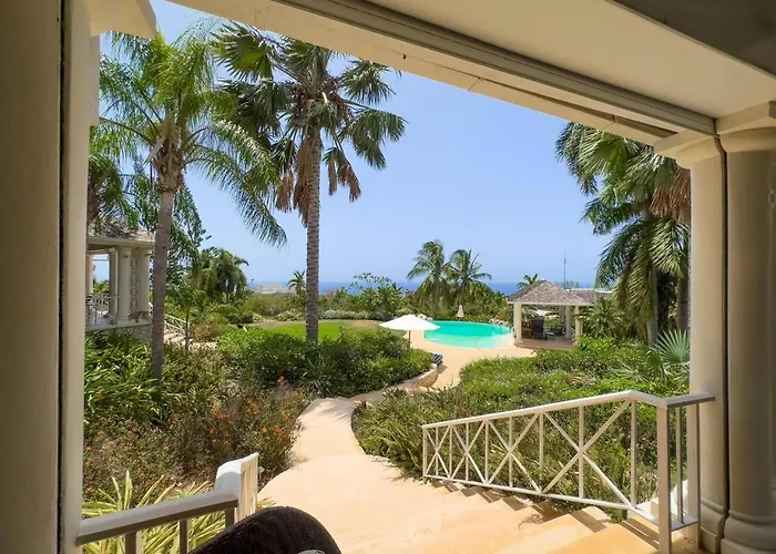 House With A Caribbean Sea *