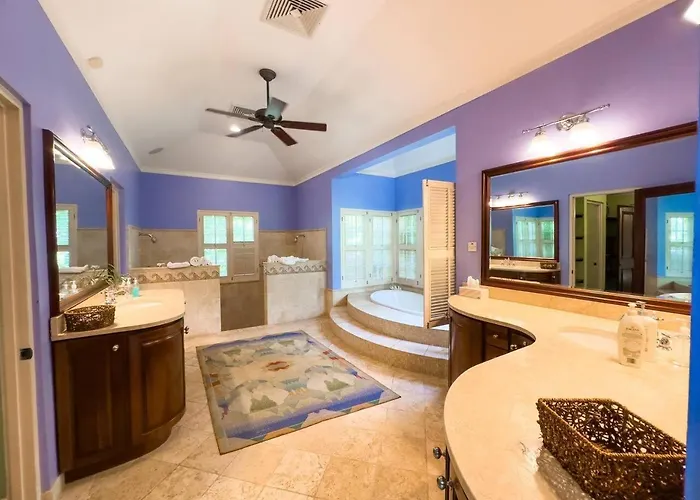 House With A Caribbean Sea
