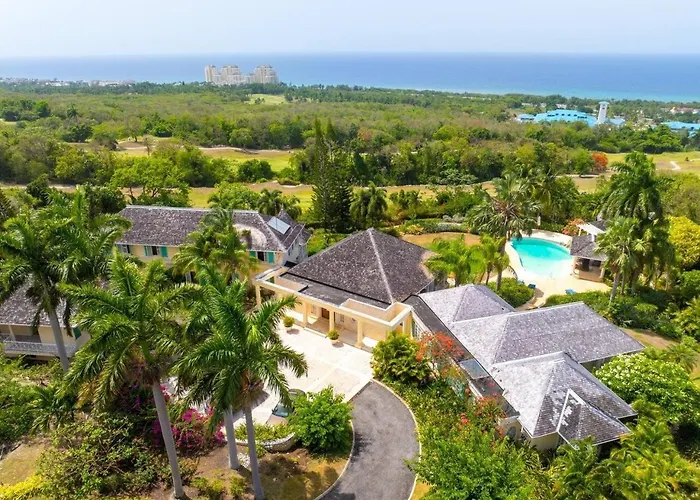 House With A Caribbean Sea *