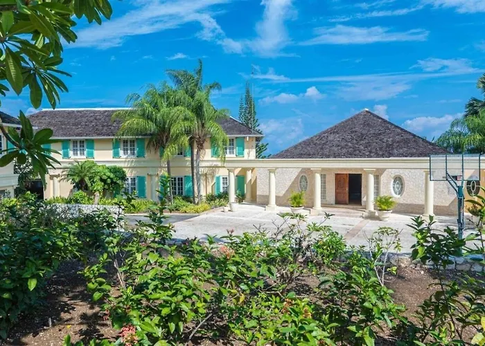 House With A Caribbean Sea